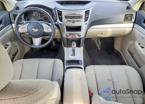 2010 Subaru Legacy 2.5I z USA, uszkodzony, nr VIN 4S3BMBA65A3219032